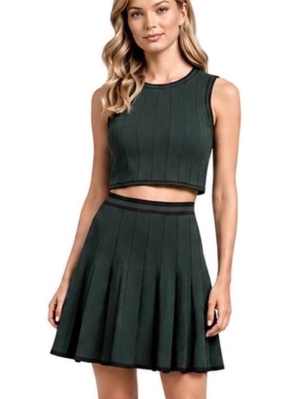NWT House of Harlow 1960 Forest Green Ribbed Knit Top & Pleated Mini Skirt Set M